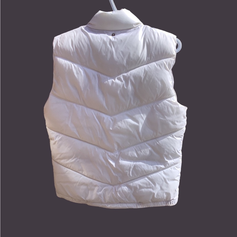 Hurley Vest 🌟Host Pick🌟 - Picture 2 of 6